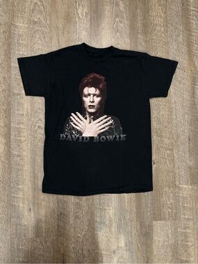 NWOT Bowie Black Shirt Goth Glam Classic Sz S-M